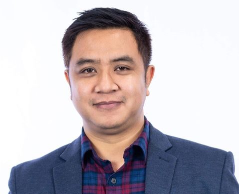Pastor Albert Hum